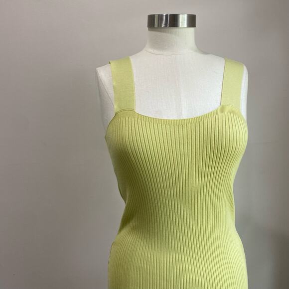 Shyanne Women's Green Western Ribbed Sweater Knit Midi Bodycon Dress Sz M - Picture 3 of 11